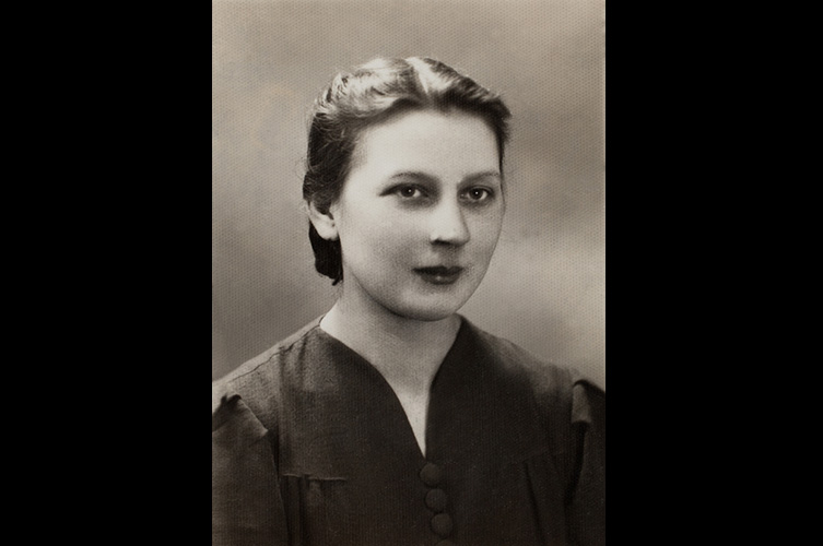 Porträttbild av Janina Ciulak