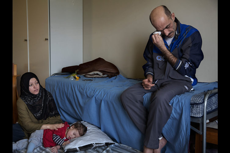 Flera av fotografierna visar gripande bilder.