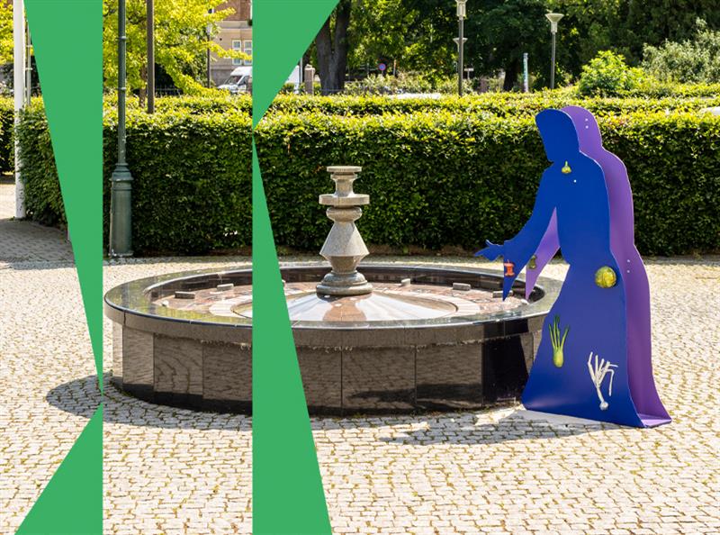 Bild på konstverk utanför konstmuseet i Kungsparken.