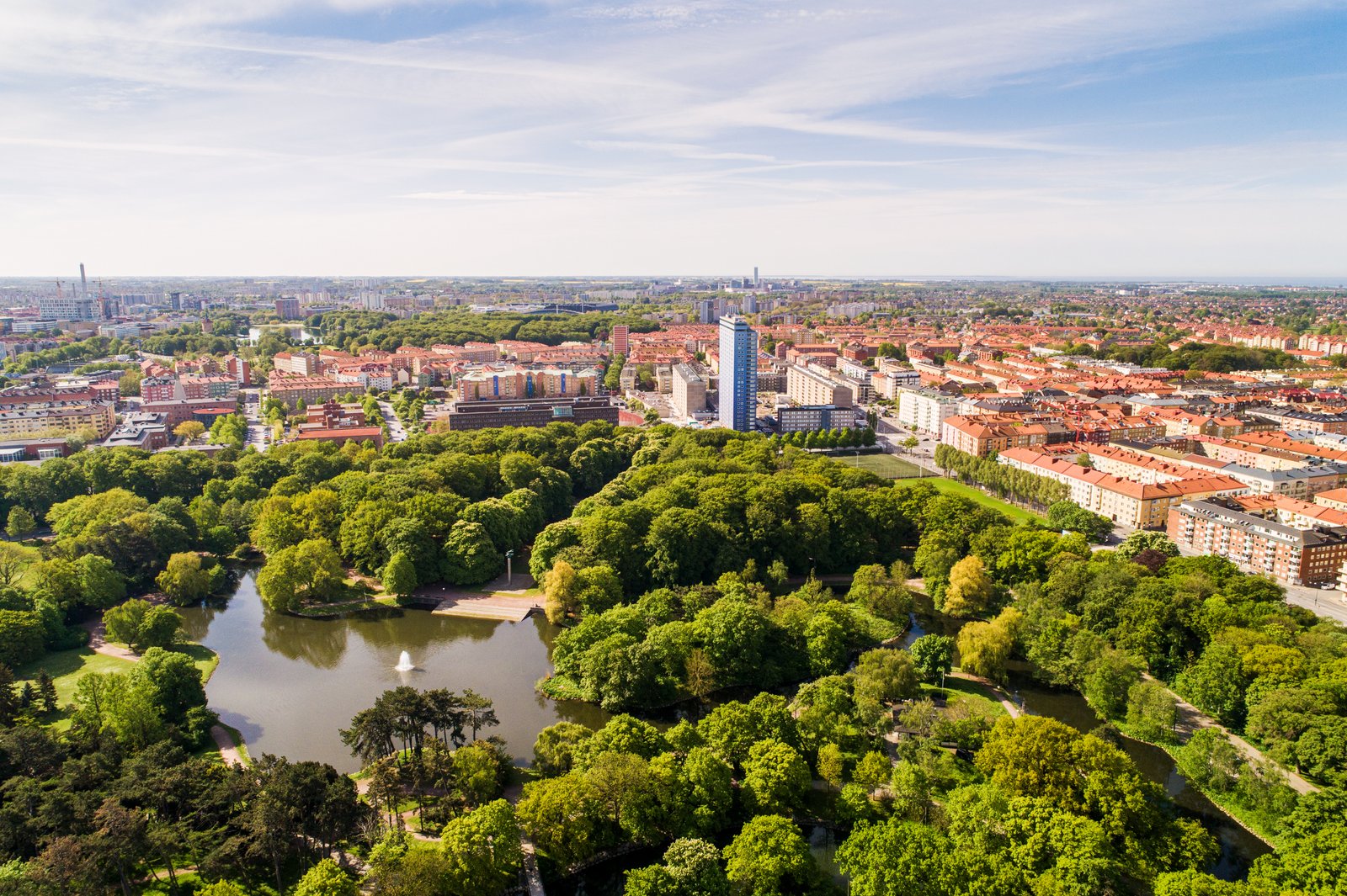 Flygfoto över Pildammsparken.
