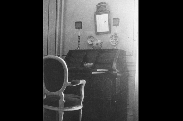 Rum i Yngve och Alice Lyttkens hem i Stockholm ca. 1930. Foto: Okänd fotograf / Malmö Museer.