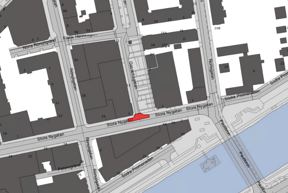 Avstängd yta i korsningen Gasverksgatan och Stora Nygatan.