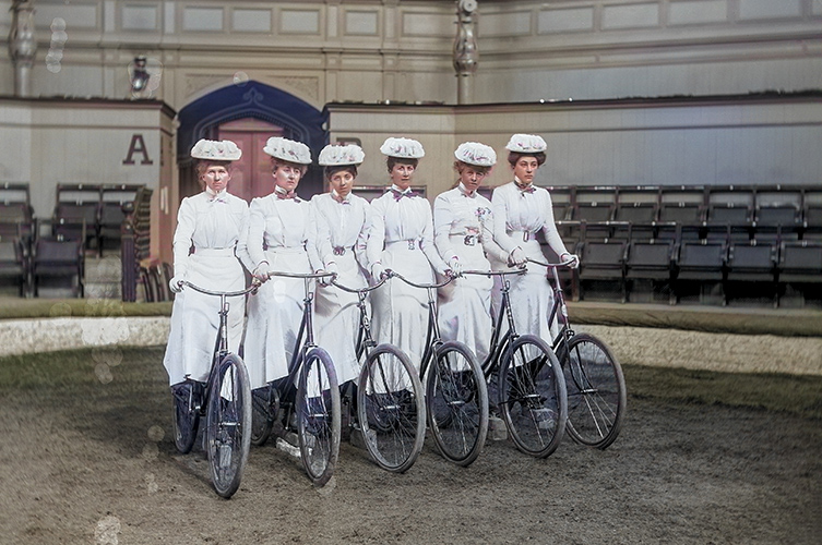 Amatörcirkus på Hippodromen.
