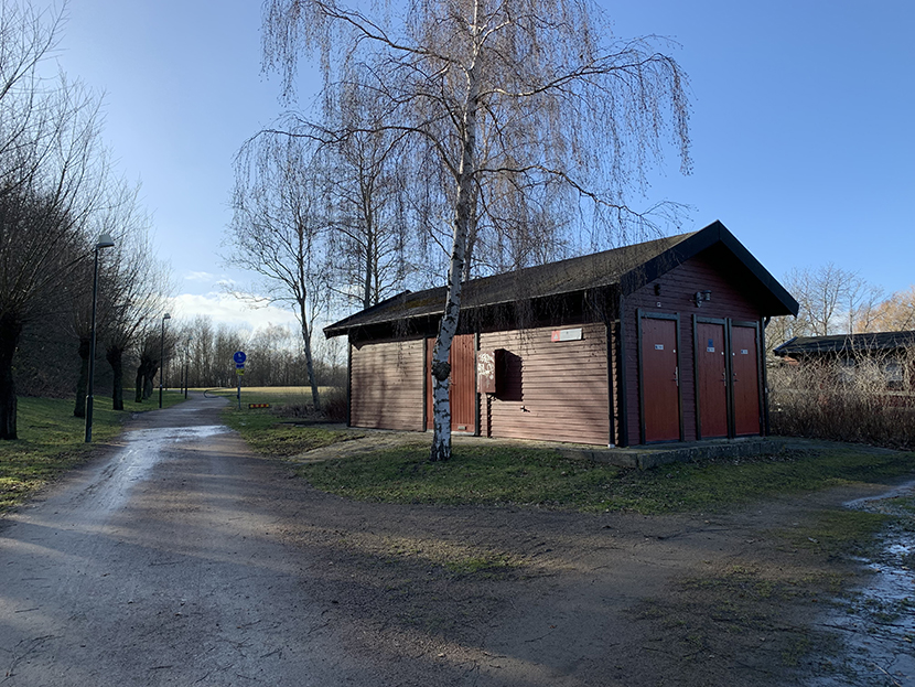 toalettbyggnad