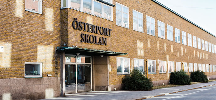 Österportskolan ligger i centrala Malmö med närhet till
kultur och parker.