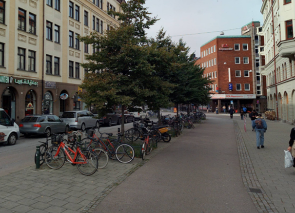 Exempel på avståndet mellan en gångbana och cykelbana.