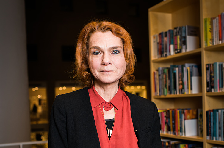 Asli Erdogan