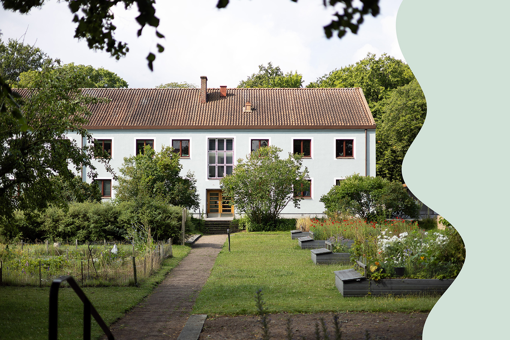 Studentbostäder i Sege park med trädgård.