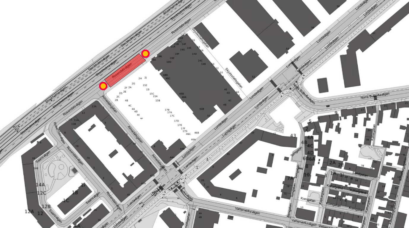 Avstängt område mot korsningen med Almedalsgatan.