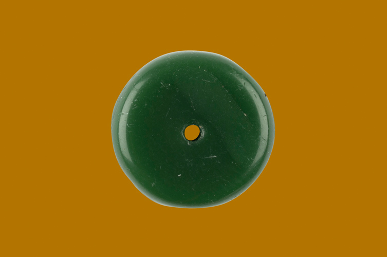 Avfotograferade pärlor från samlingarna, i olika färger och textur.