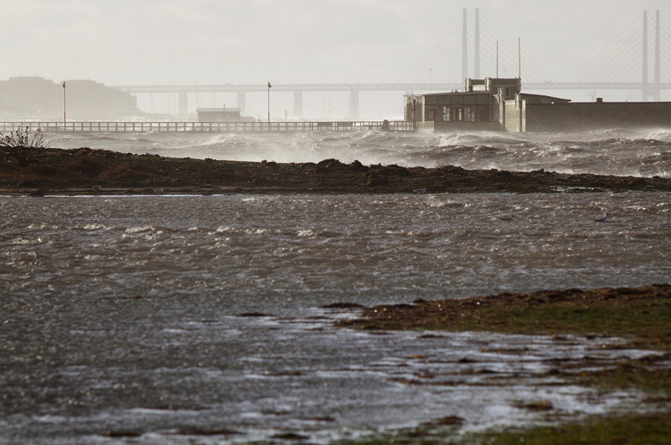 Ribersborgs kallbadhus under stormen Sven 6 december 2013. Foto: Linnea Svensson Arbab.