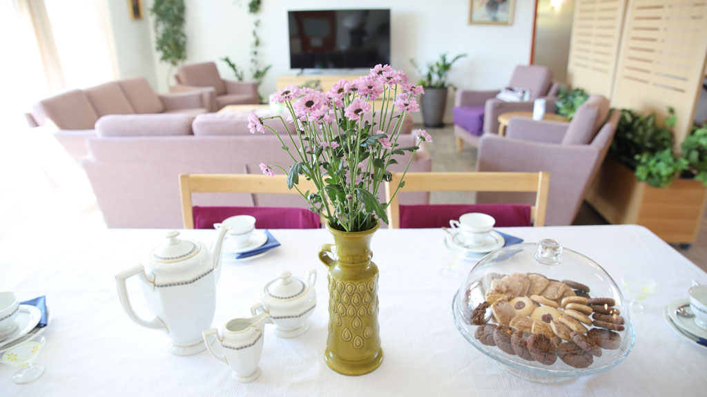 Kaffet smakar extra gott när man får något sött till.