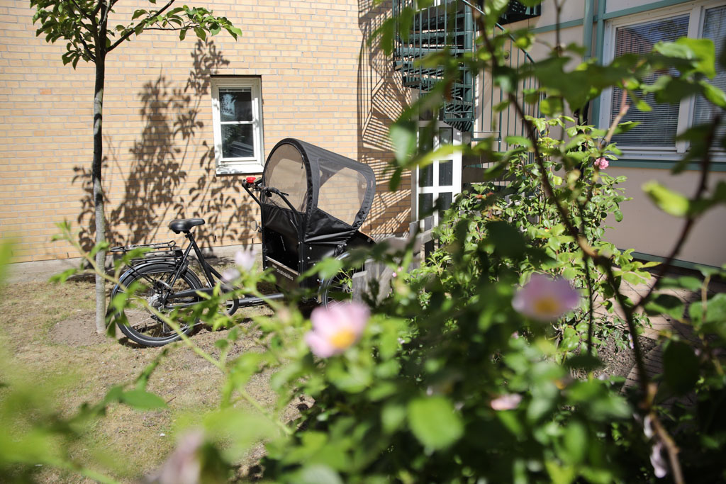 Med hjälp av lådcykeln kan vi åka var som helst i
Malmö. 