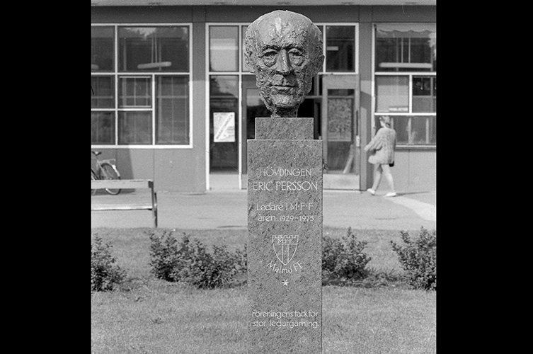 Byst av av Eric Persson (1898 –1984) av Arne Jones 1975. © Lajos Varhegyi / Malmö museum.