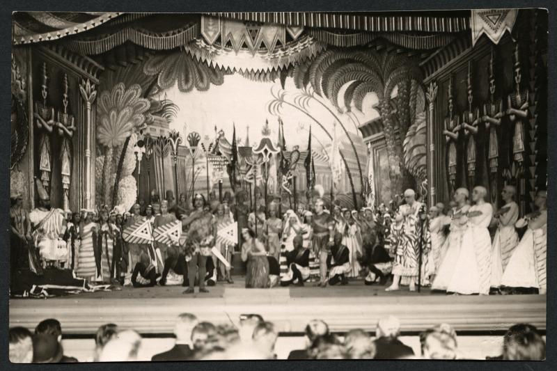 Scenbild ur "Aida" på Malmö teater 1932. Foto: Otto Ohm / Malmö museum