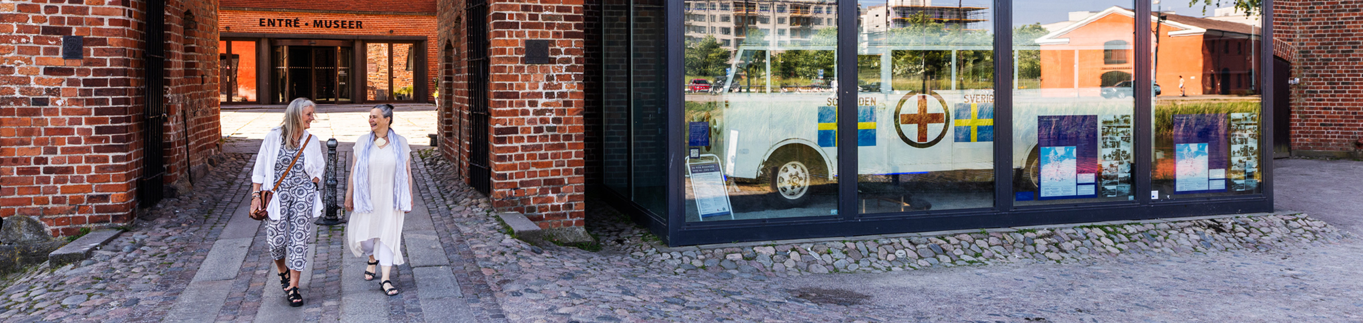 Malmö erbjuder massor av spännande upplevelser, till exempel ett besök på Malmö museum. 