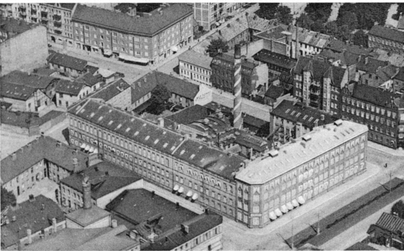 Äldre flygfoto över Mazetti Chokladfabrik