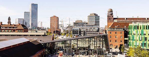 Drönarvy över Centralstationen i Malmö. 