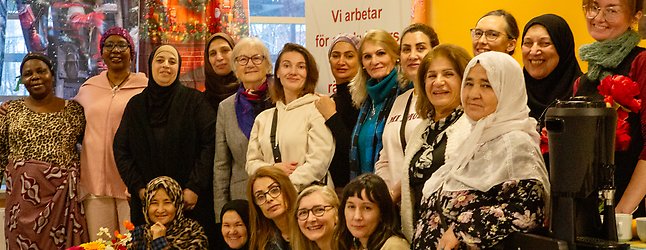 25 personer som är en del av föreningen Winnet Malmö