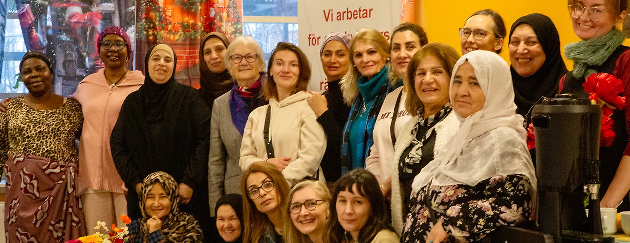 25 personer som är en del av föreningen Winnet Malmö