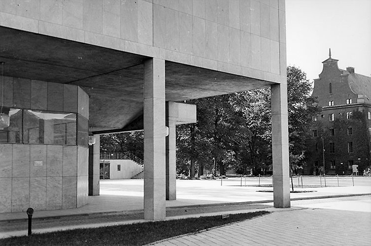 Exteriör detalj av byggnaden.