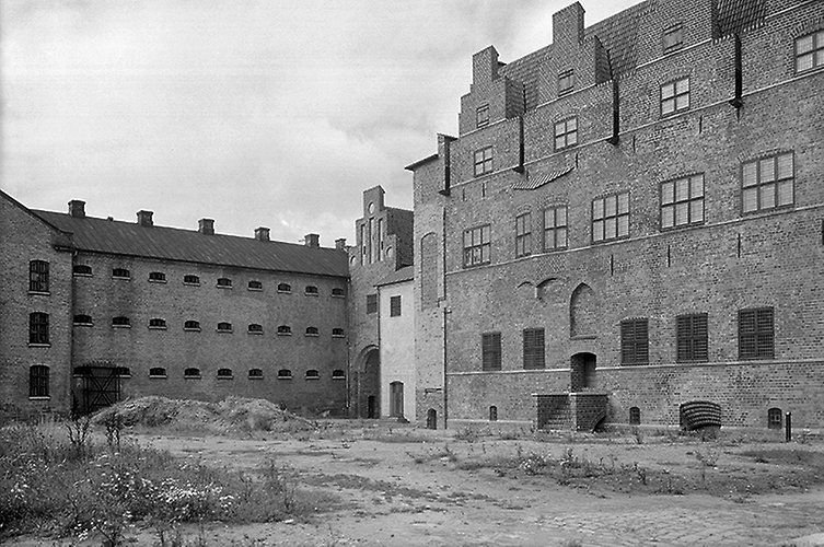 Äldre svartvitt fotografi av Slottet.