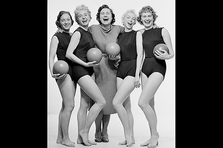 Skrattande gymnaster.