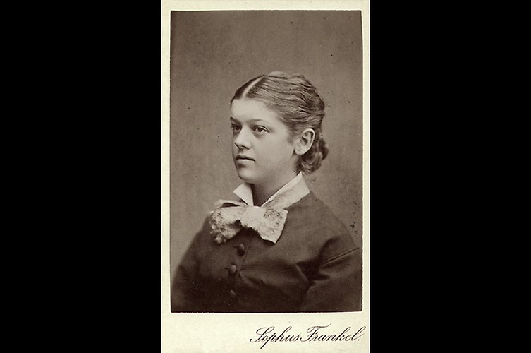 Äldre fotografi på Hilda Kockum